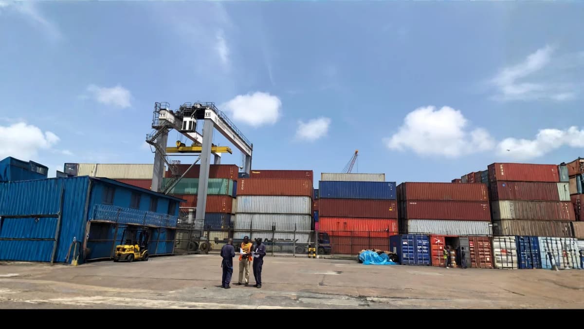 Importing Products from China to Canada: A Practical Shipping and Customs Guide